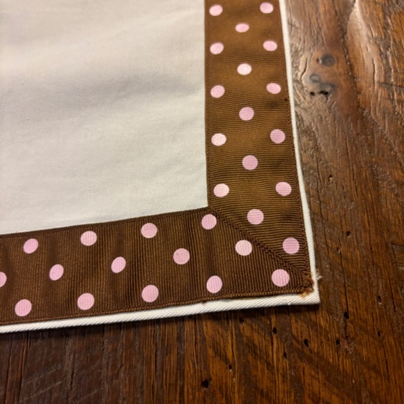 Table/Dresser Runner - Cream with Brown/Pink Polka Dots - Picture 2 of 7